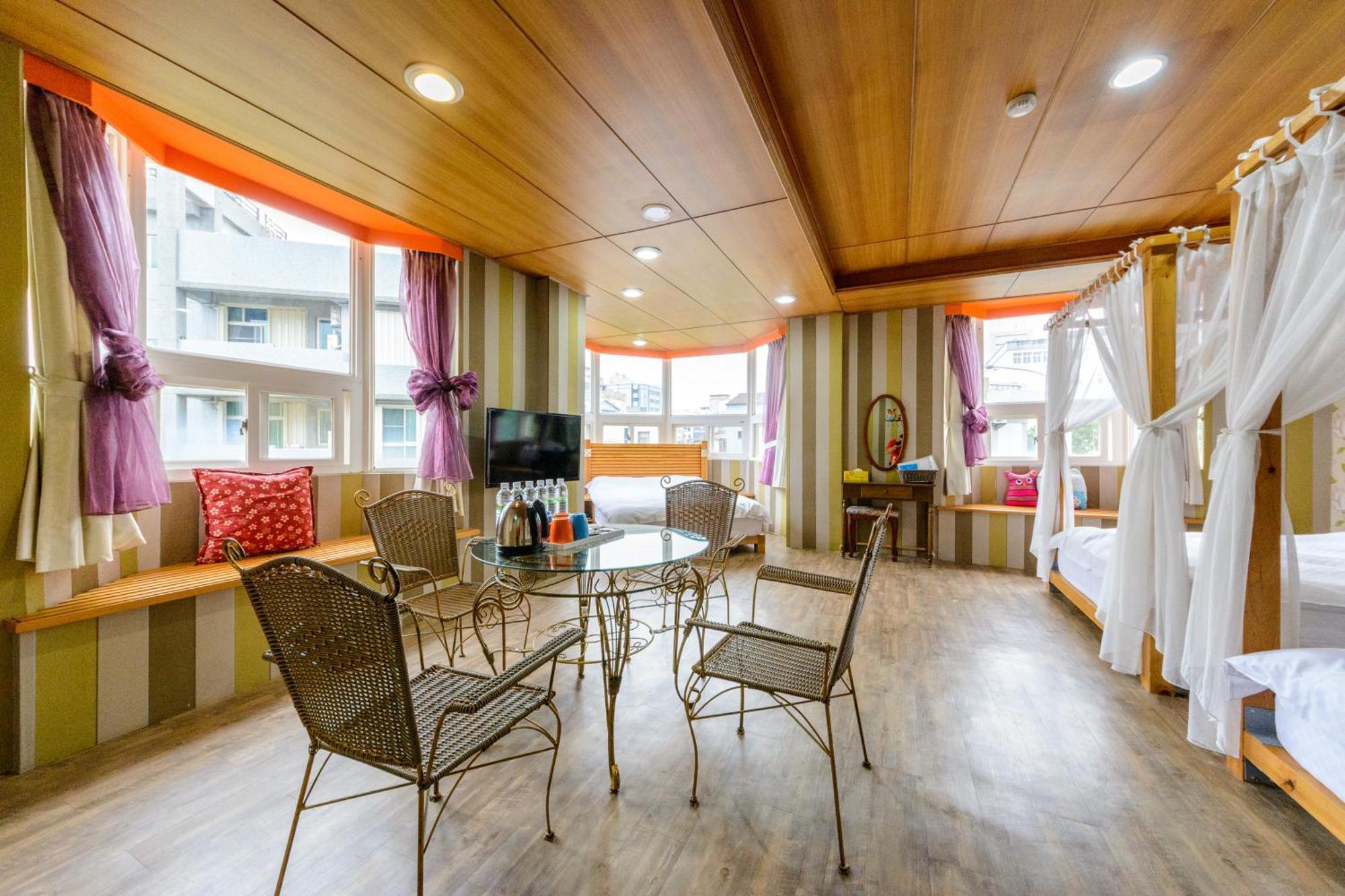 Owl Castle Bed and Breakfast Hualien stad Rum bild