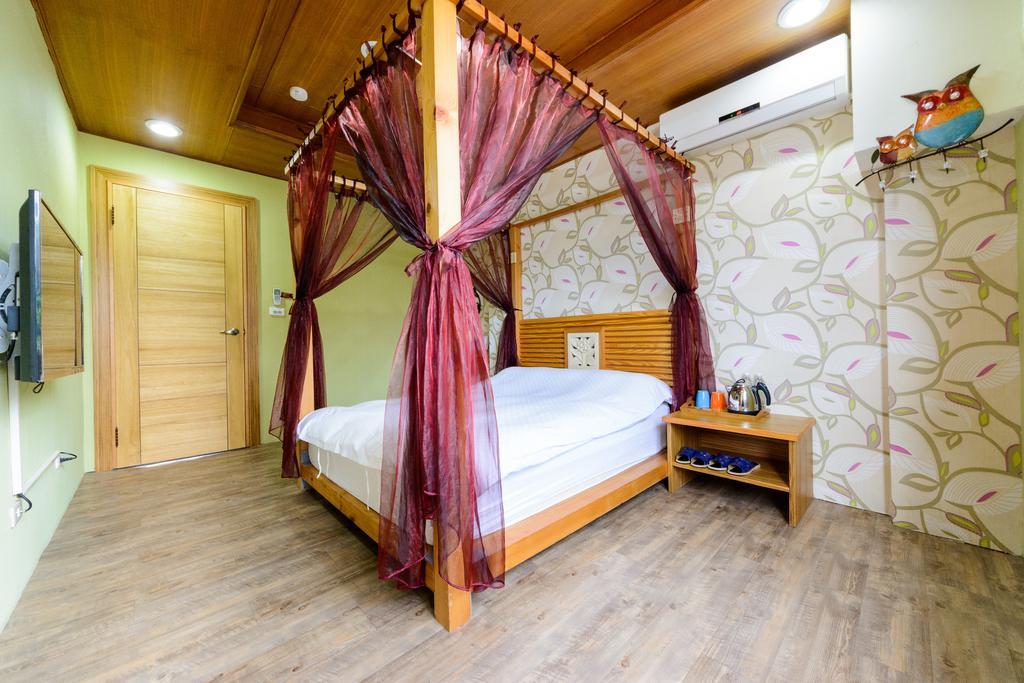Owl Castle Bed and Breakfast Hualien stad Rum bild